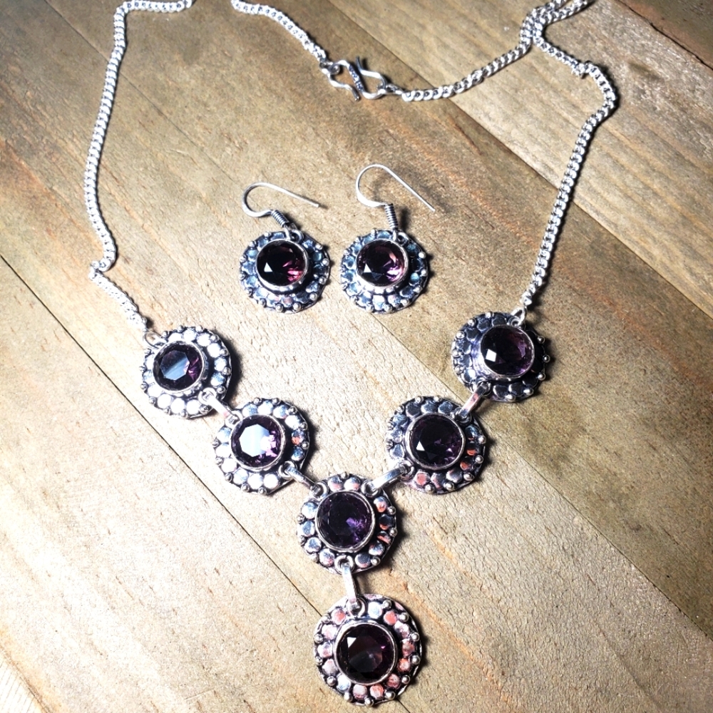 Amethyst necklace with matching earrings - Picture 1 of 8